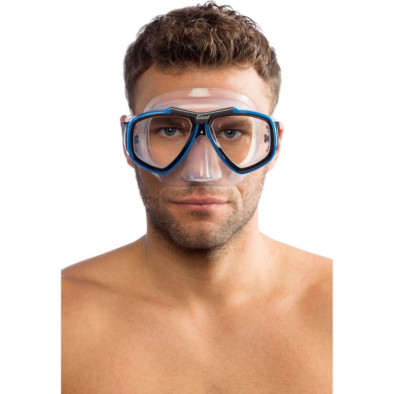 Cressi Focus Scuba Diving Mask on a diver