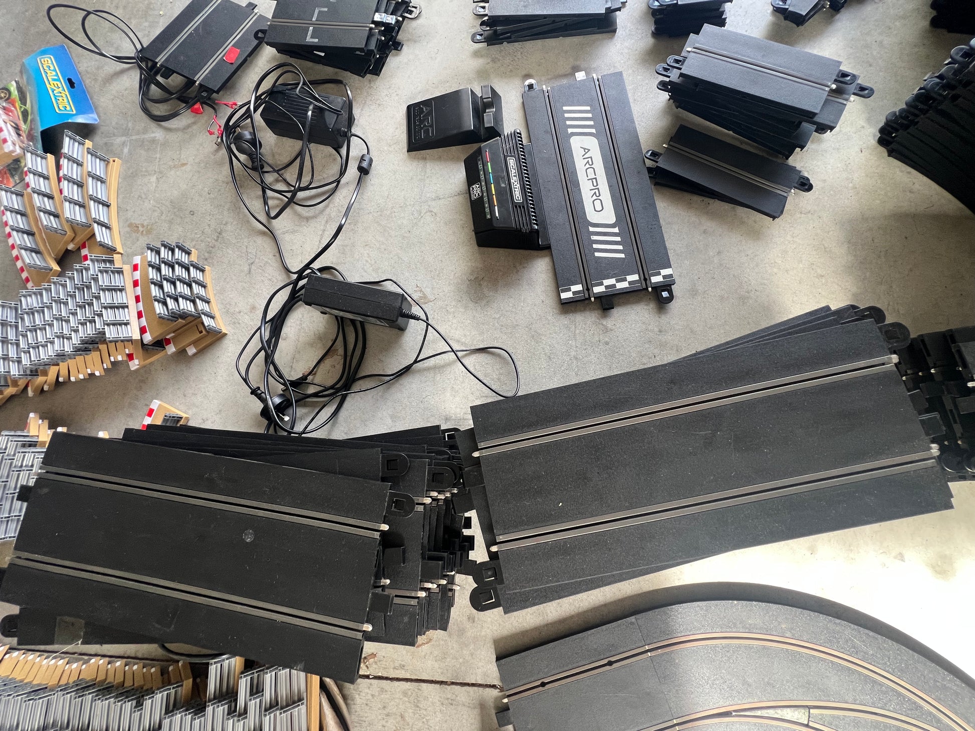 Scalextric Set - Arc Pro multi car