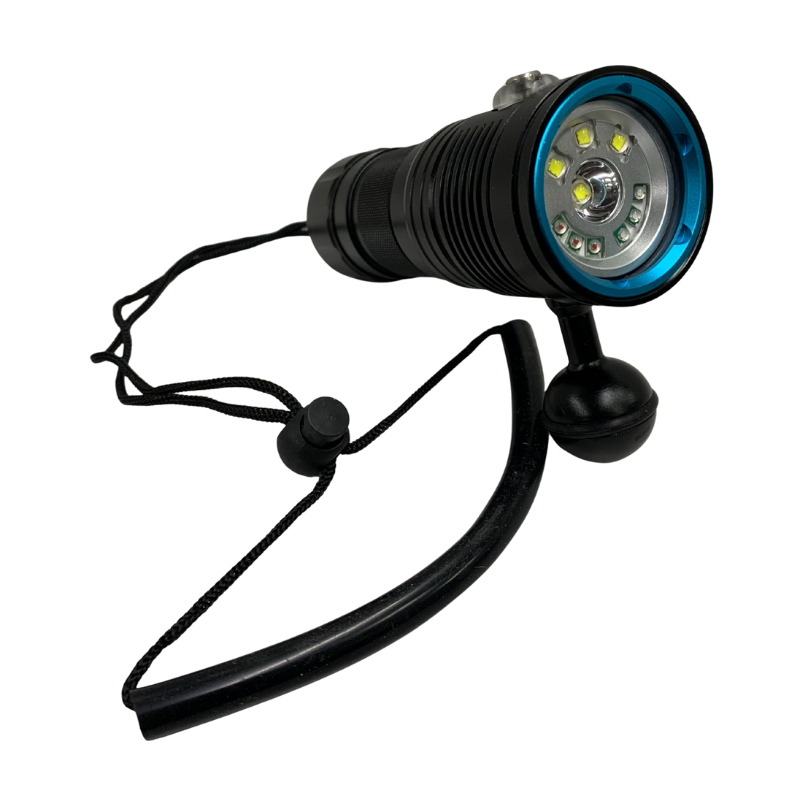 Diving video torch / flashlight wide angle