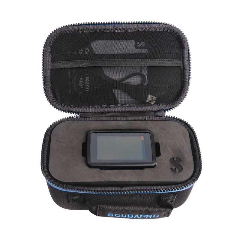Scubapro Luna 2.0 AI Dive Computer case with accessories
