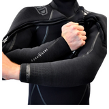 Aqualung solaflex scuba diving wetsuit front zip closed