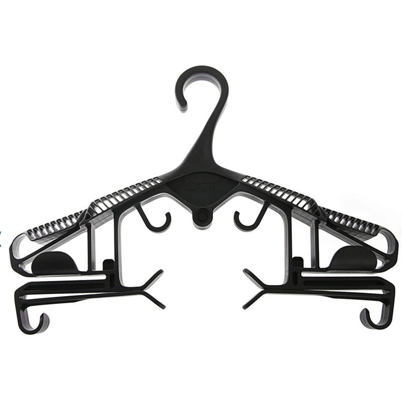Scuba gear hanger