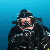 Scubapro Solo Mask Black on a diver