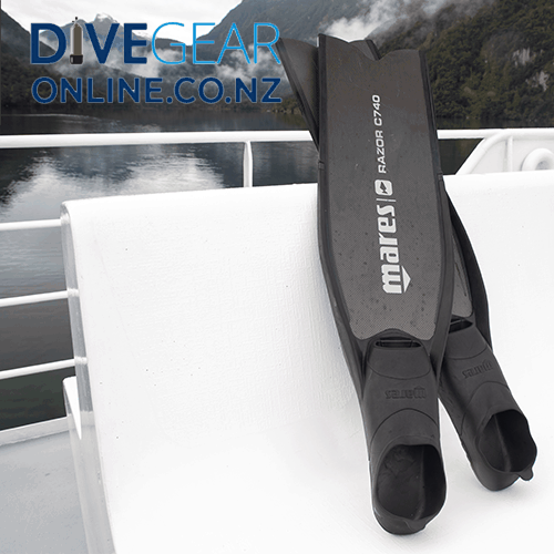 Fibreglass Free dive fins Mares Razor Illusion NZ